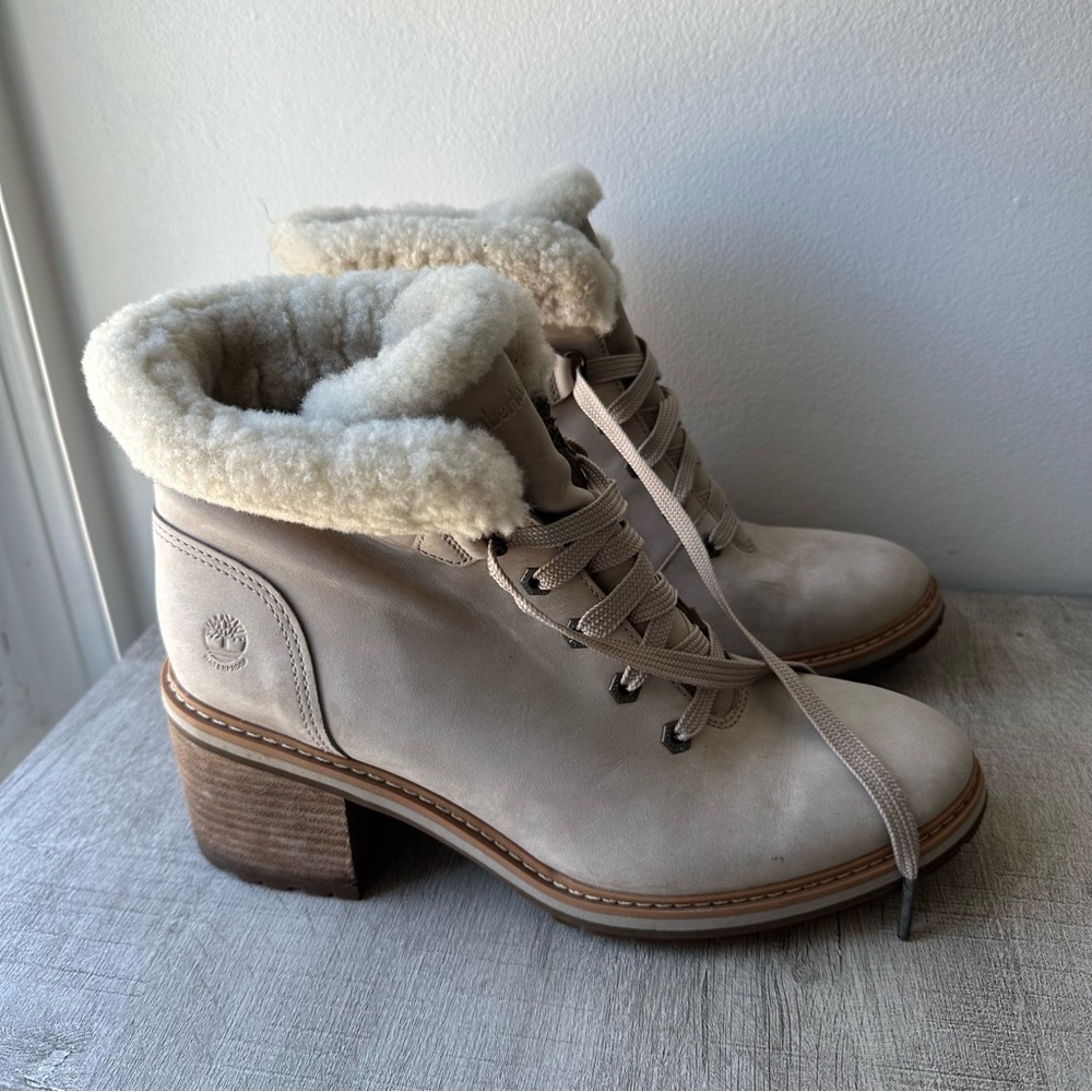 Timberland Kinsley boot. Women’s Size 11